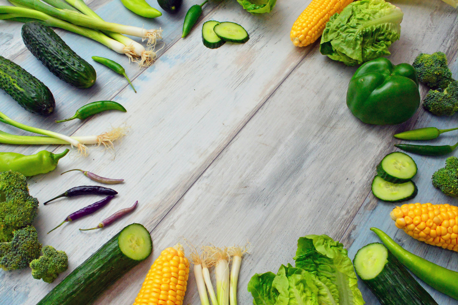 Greens Powder: The Truth About Superfood Supplements and What You Might Be Missing